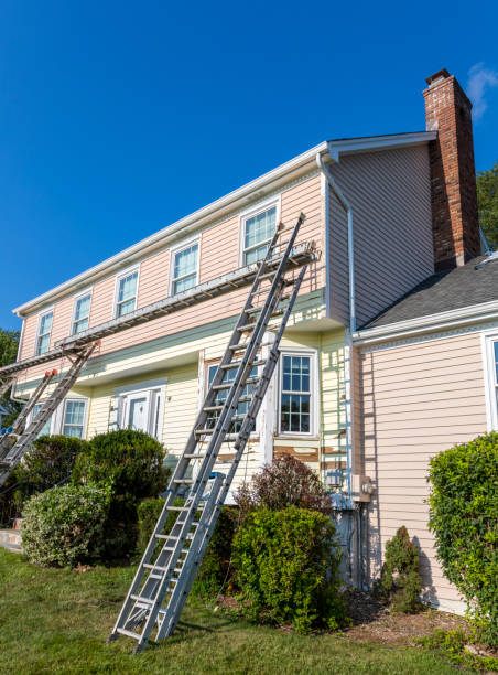 Storm Damage Siding Repair in Gulf Shores, AL